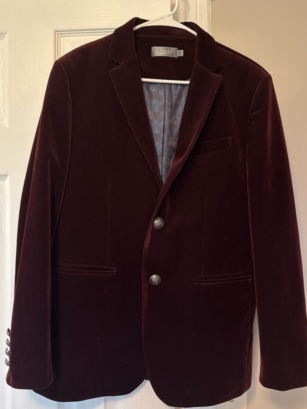 Men's Burgundy Velvet Blazer